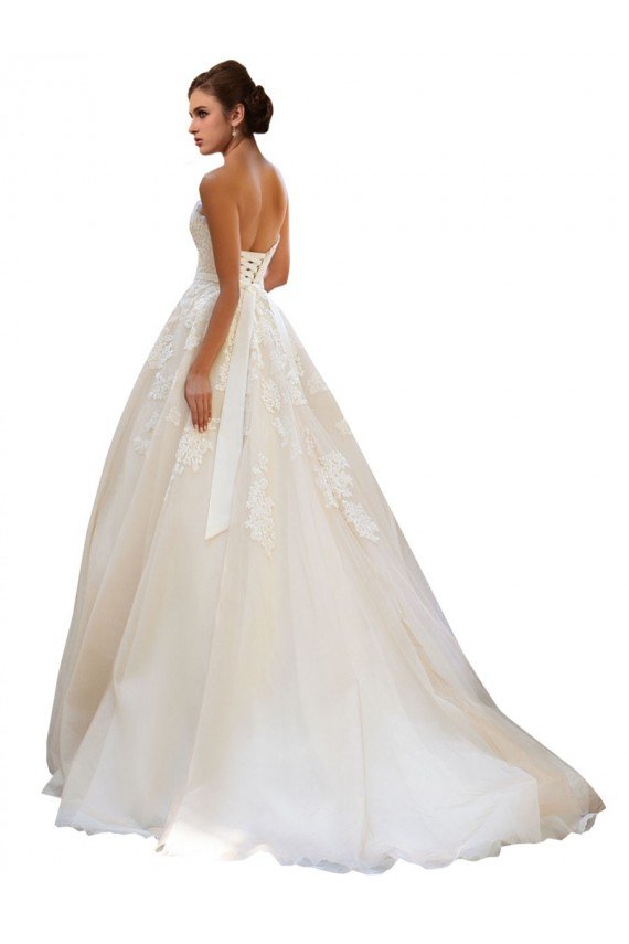 Shop Sweetheart Ball Gown Tulle Wedding Dress with Lace Bodice Sydney