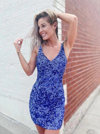 Shop Short Velvet Sequin V-Neck Sleeveless Homecoming Dress / Prom Dress Sydney